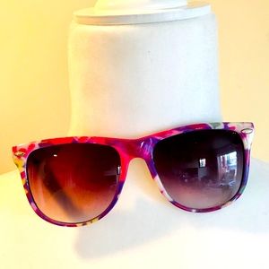 Fun Flowered Sunnies